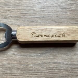 Décapsuleur bois personnalisé gravure laser artisanale
