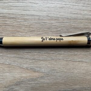 Stylo en bois personnalisé avec gravure fine