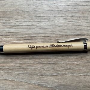 Stylo en bois personnalisé avec gravure fine